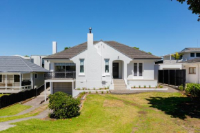 Pitau Paradise - Mt Maunganui Holiday Home